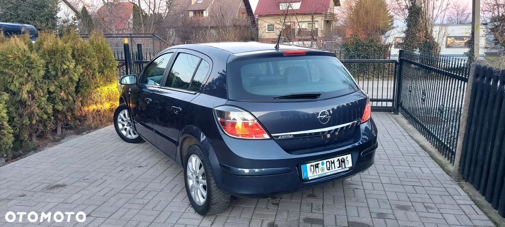 Opel Astra 1.8 Edition Plus - 15