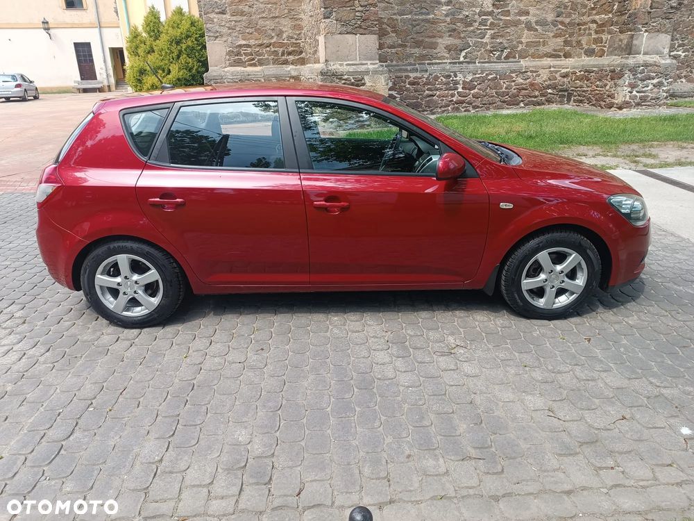 Kia Ceed 1.4 CVVT Edition 7 - 3