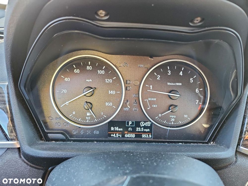 BMW X1 xDrive25i Sport Line - 12