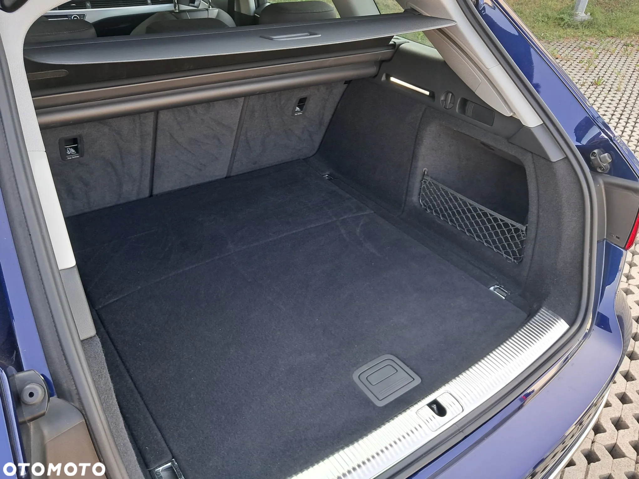 Audi A4 Avant 35 TFSI S line - 25
