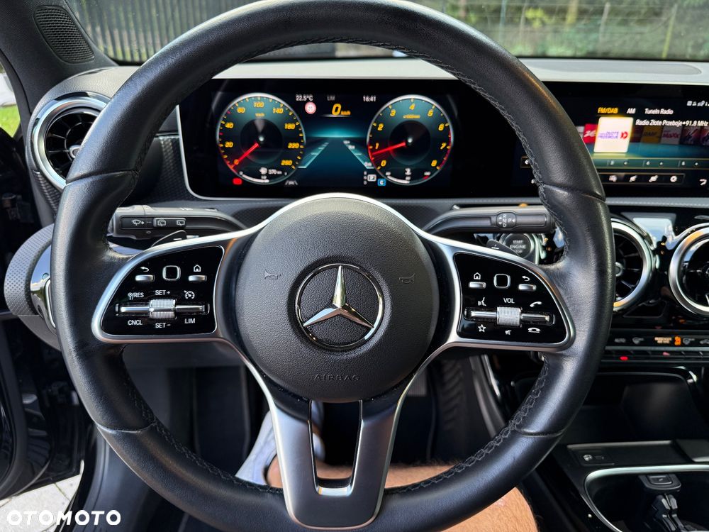 Mercedes-Benz Klasa A 250 4-Matic Progressive 7G-DCT - 34