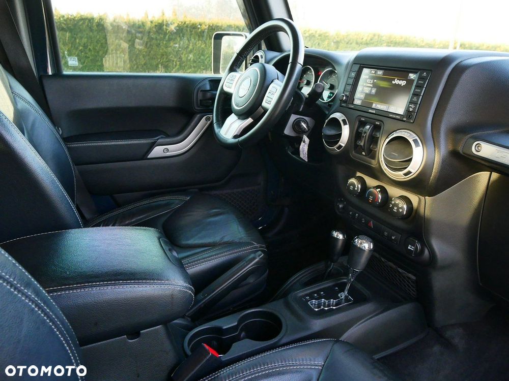 Jeep Wrangler 3.6 Unlim X - 6