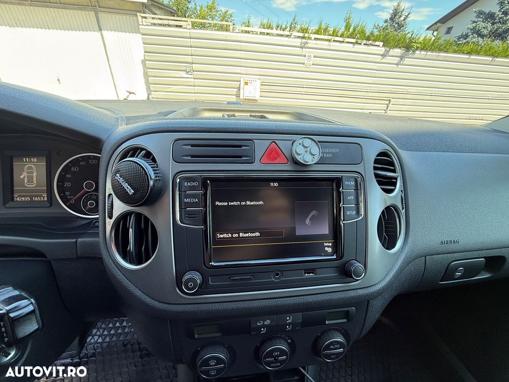 Volkswagen Tiguan 2.0 TDI DPF 4Motion Track&Field - 9