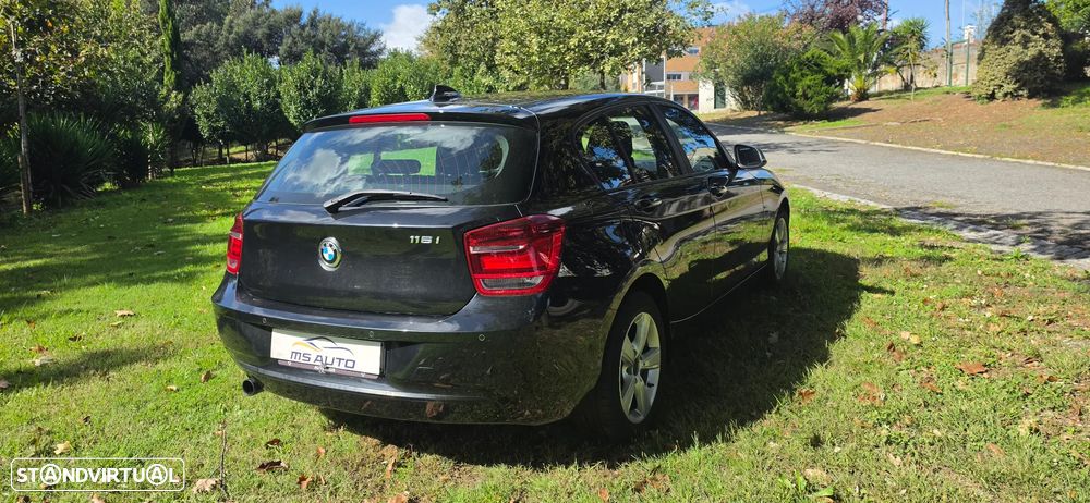 BMW 116 i Sport Line - 7