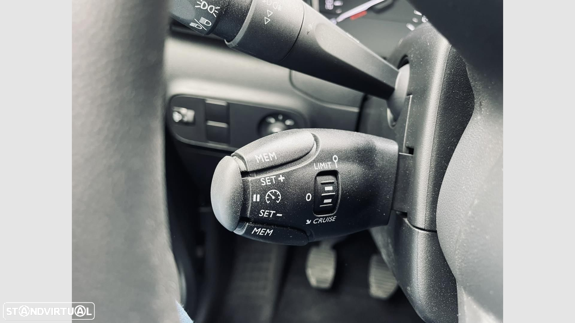 Citroën C3 1.2 PureTech C-Series - 15