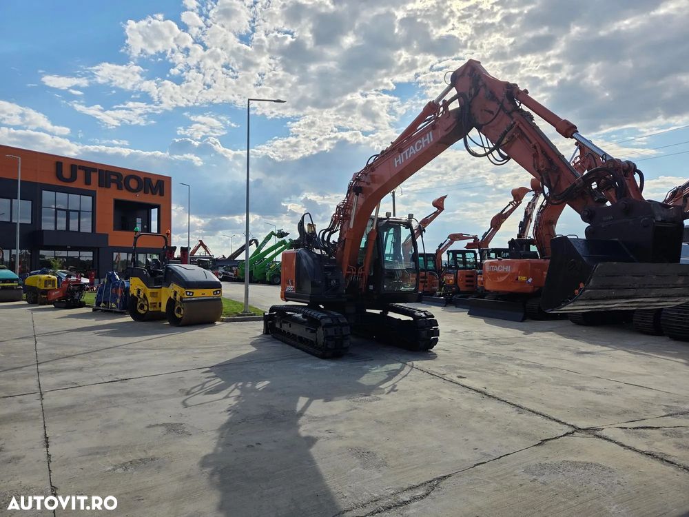 Hitachi ZX135US-6, 16t,2019, 3.736h, ROTIRE IN GABARIT, LAMA, 2 inst hidr pe brate, PADURI NOI, consum mediu 9,5l/h, Gresare automata, CUPLA RAPIDA +CUPE EXCARE+Cupa taluz, latime 2,5m, Camere spate si laterale, posibil leasing 3 ani, PROMOTIE 86.900 EUR+Tva - 7