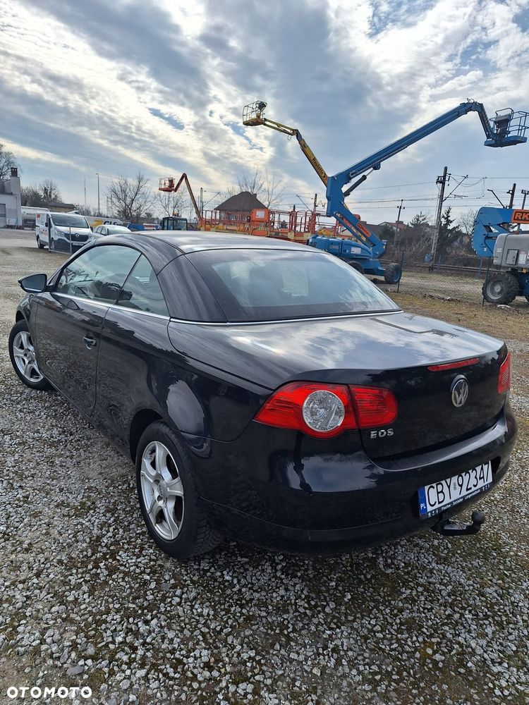 Volkswagen Eos 1.4 TSI Sport & Style - 4