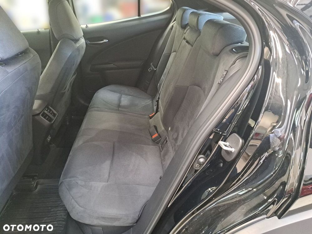 Lexus UX 300h Elegance - 24