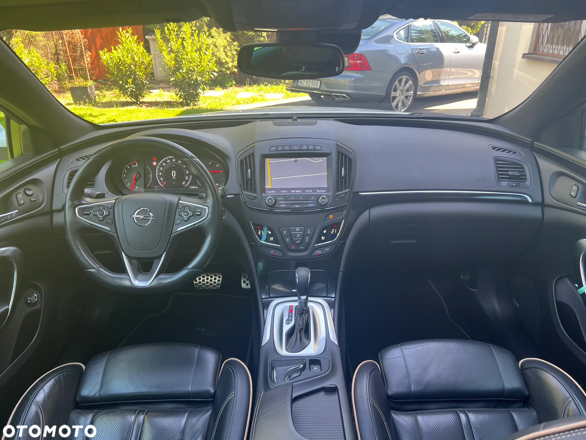 Opel Insignia 2.0 SIDI Turbo 4x4 Sports Tourer Business Edition - 8