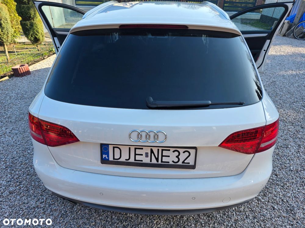 Audi A4 Avant 2.0 TDI DPF Attraction - 11