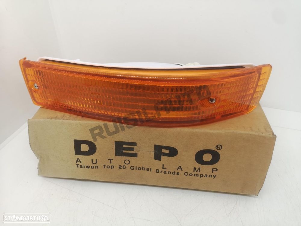 Farolim Pisca Frente Esquerdo 108.900_321 Toyota Corolla Vi (e9 - 1