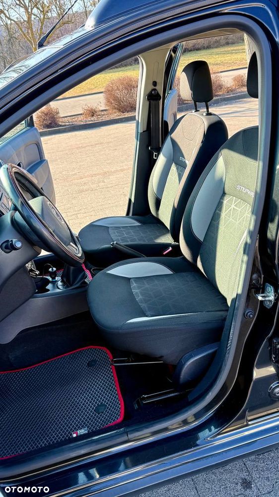 Dacia Sandero 0.9 TCe SL Blackline - 6