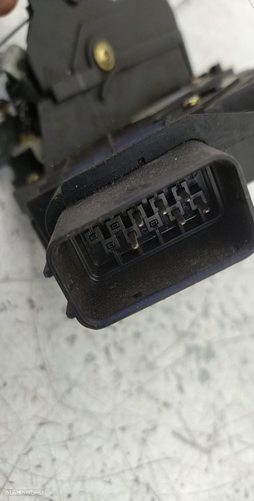 Fecho Porta  Fte Dto Ford Focus Ii (Da_, Hcp, Dp) - 2