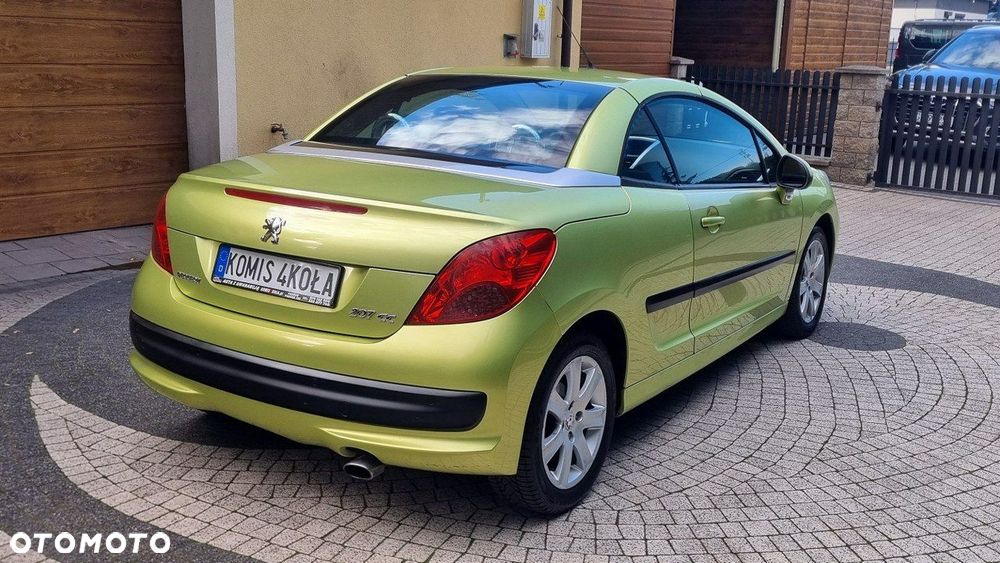 Peugeot 207 CC - 7