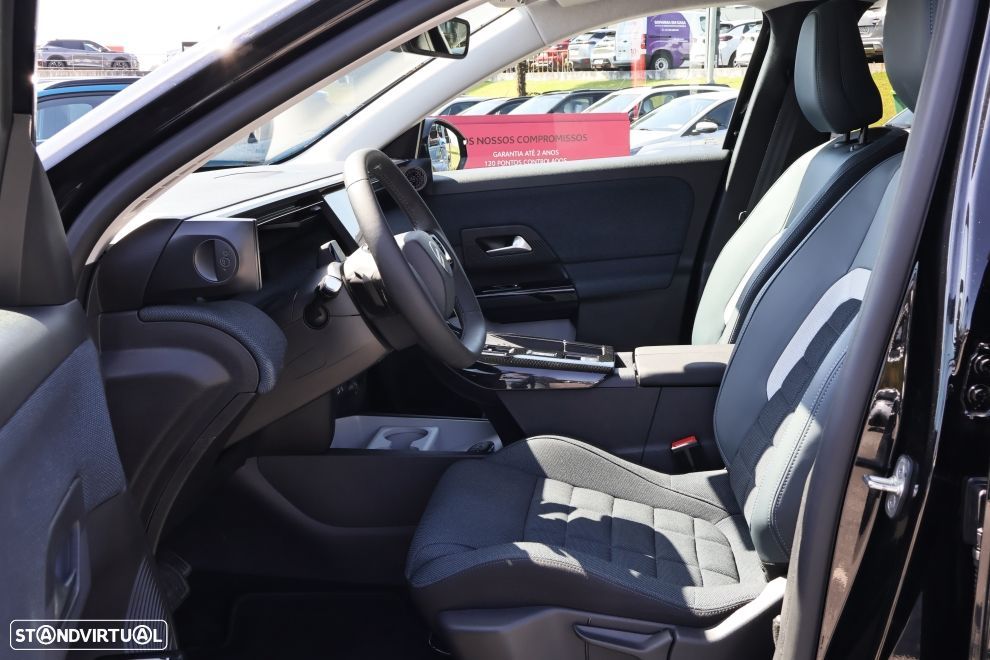 Citroën C5 Aircross 1.2 Hybrid Plus e-DSC6 - 17