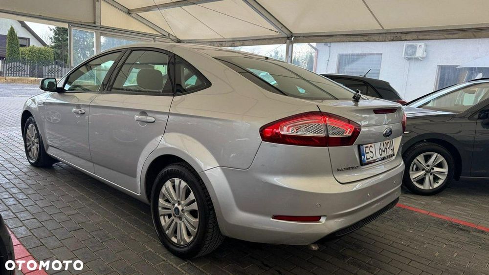 Ford Mondeo - 23