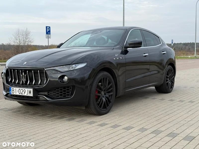 Maserati Levante Q4 - 1