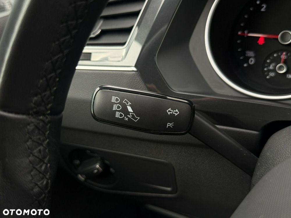 Volkswagen Tiguan 2.0 TDI Special Edition DSG - 18