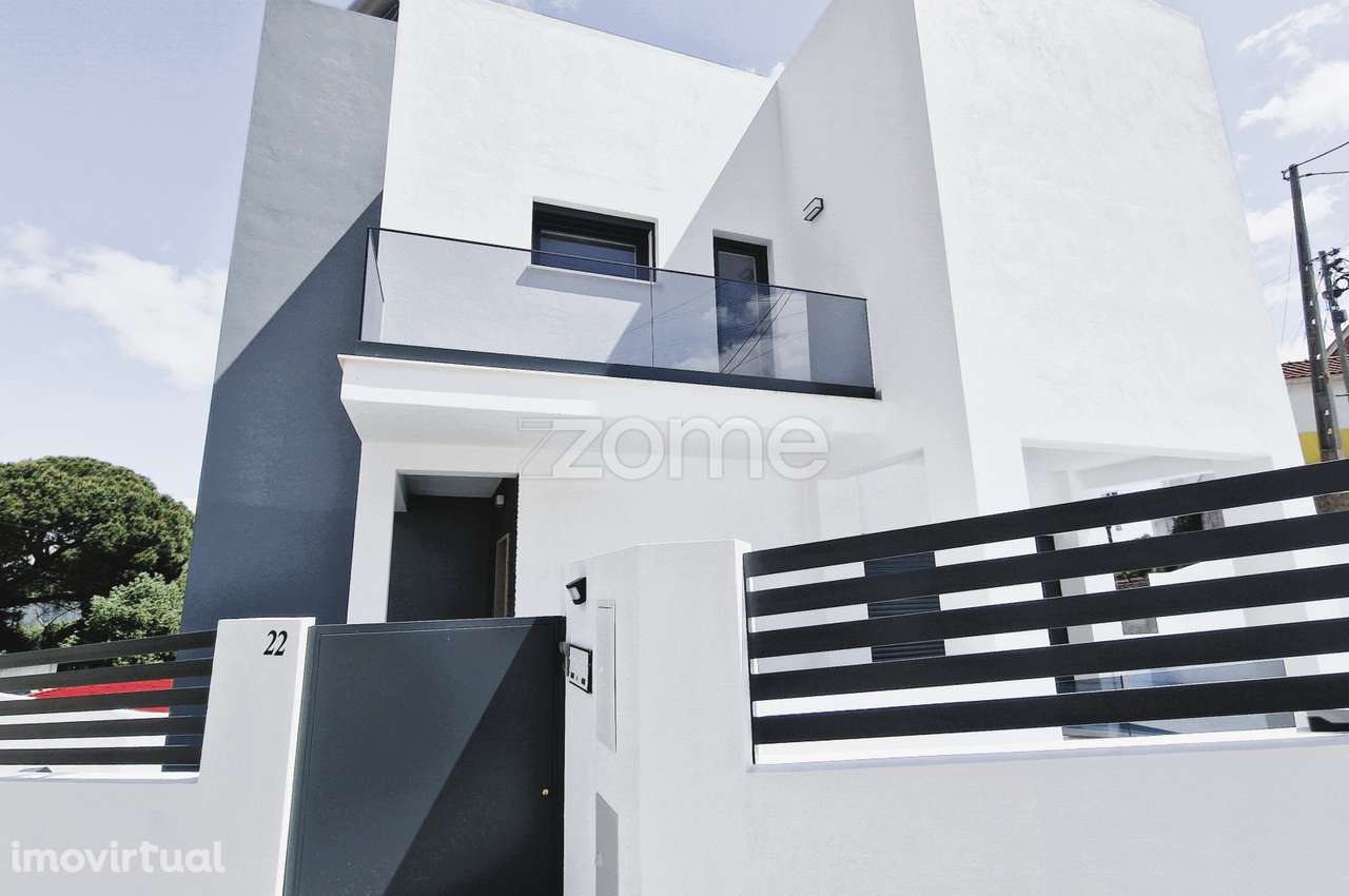 Moradia com Piscina em Alverca - Grande imagem: 4/45