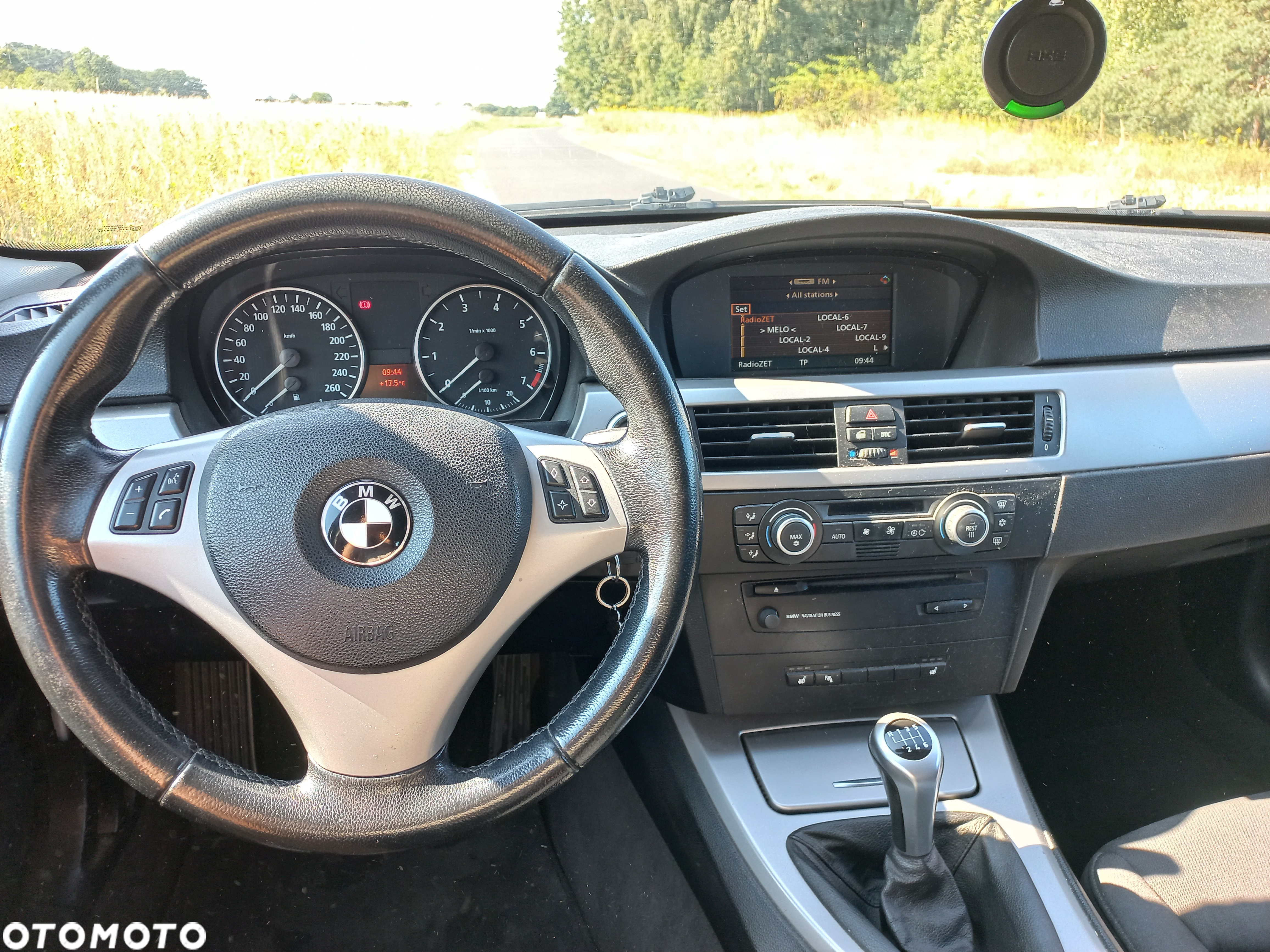 BMW Seria 3 320i - 5