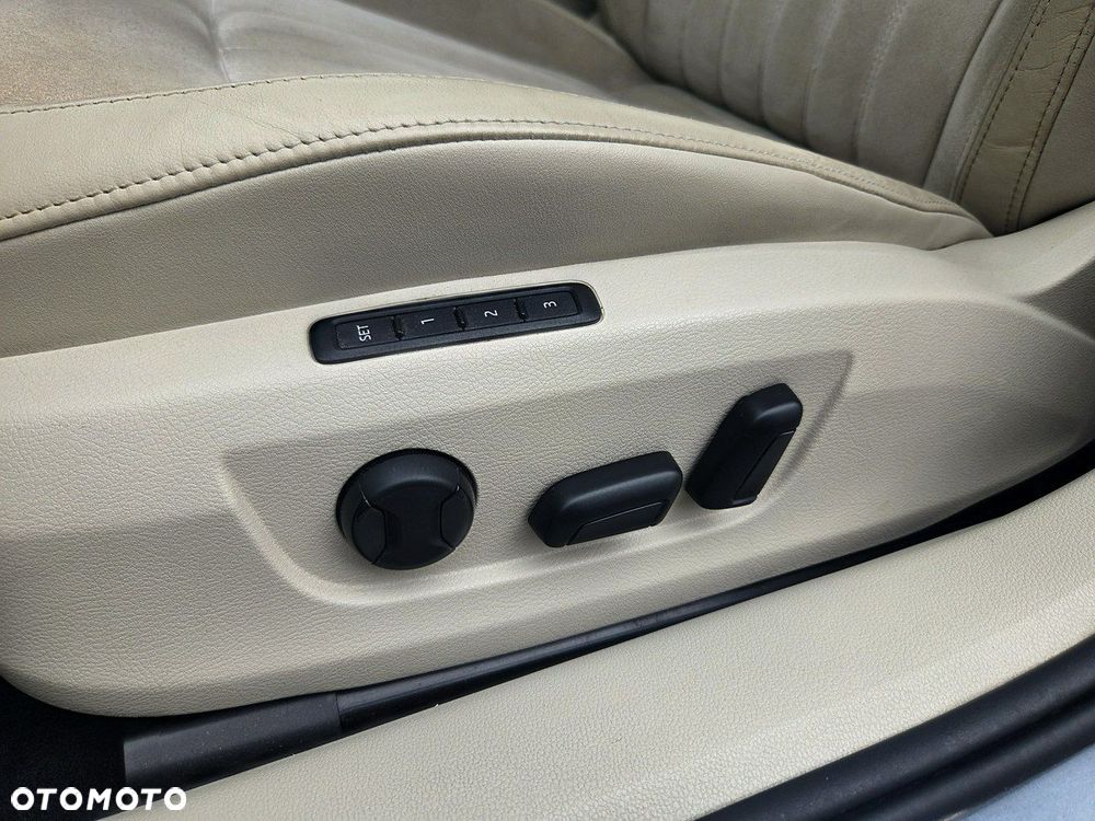 Skoda Superb 1.8 TSI Sportline DSG - 17