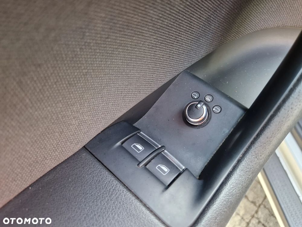 Audi A3 3-drzwiowe 1.4T FSI Ambiente - 17