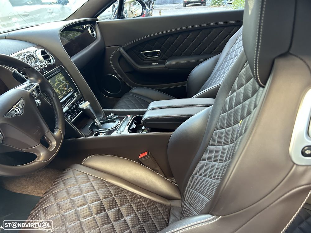 Bentley Continental V8 - 19
