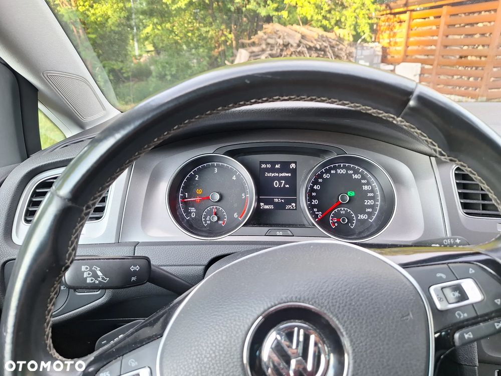 Volkswagen Golf - 16
