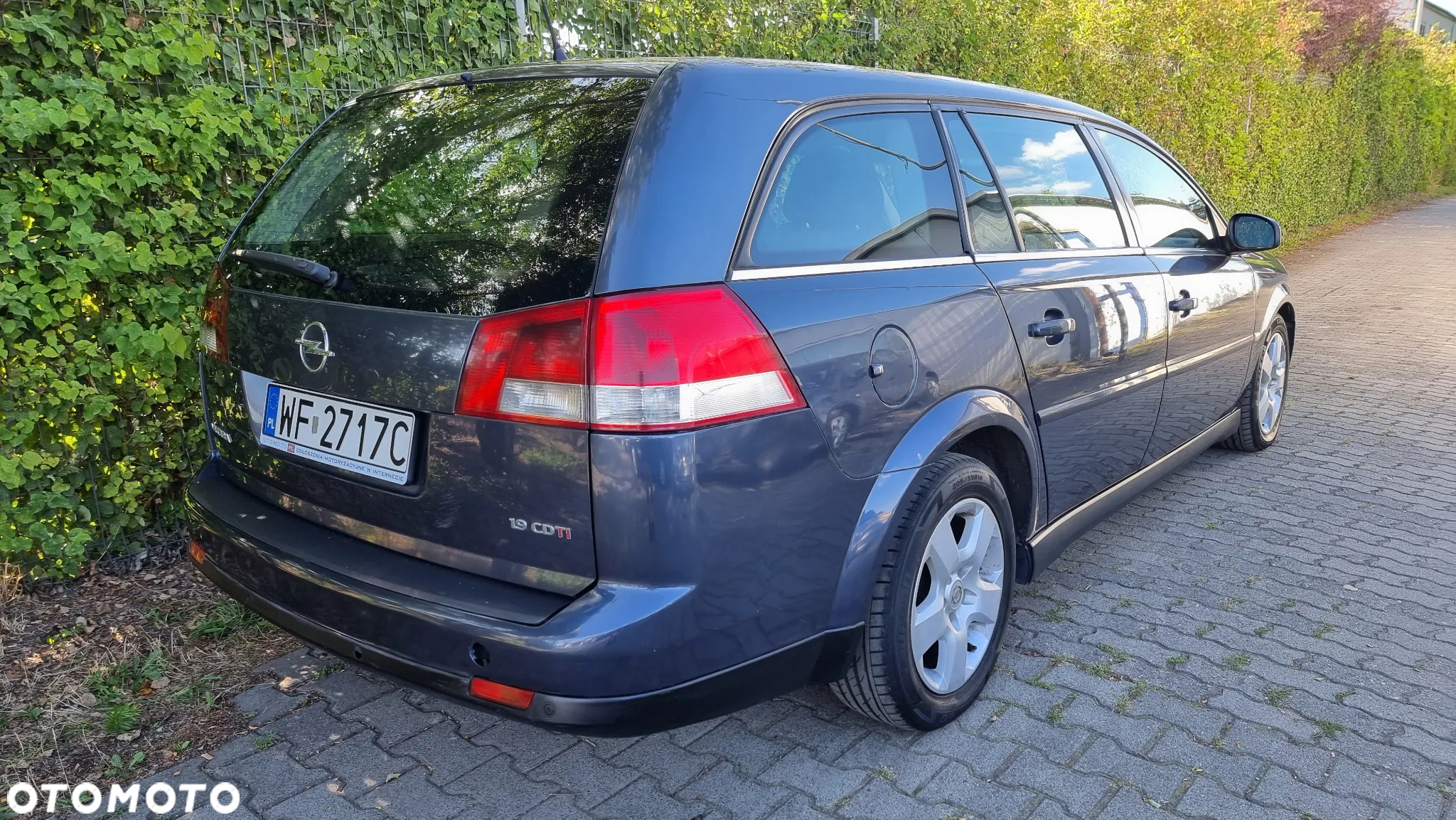 Opel Vectra 1.9 CDTI Cosmo ActiveSelect - 17