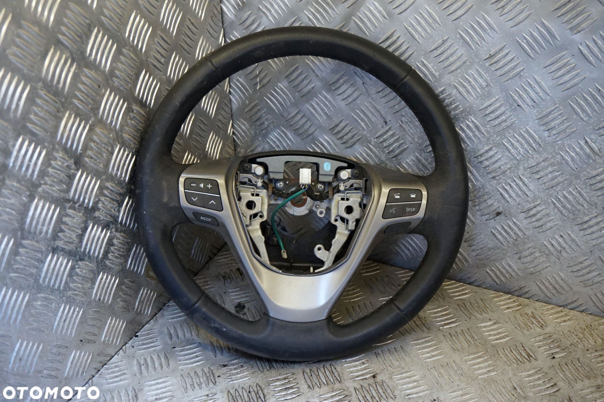 KIEROWNICA SKÓRZANA SKÓRA AVENSIS III T27 PH1 45100-05560 TOYOTA 2009-2011 - 1