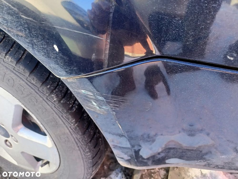 Ford Focus 1.6 Ambiente - 12