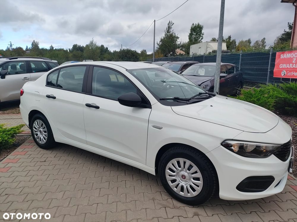 Fiat Tipo 1.4 16V Easy - 9