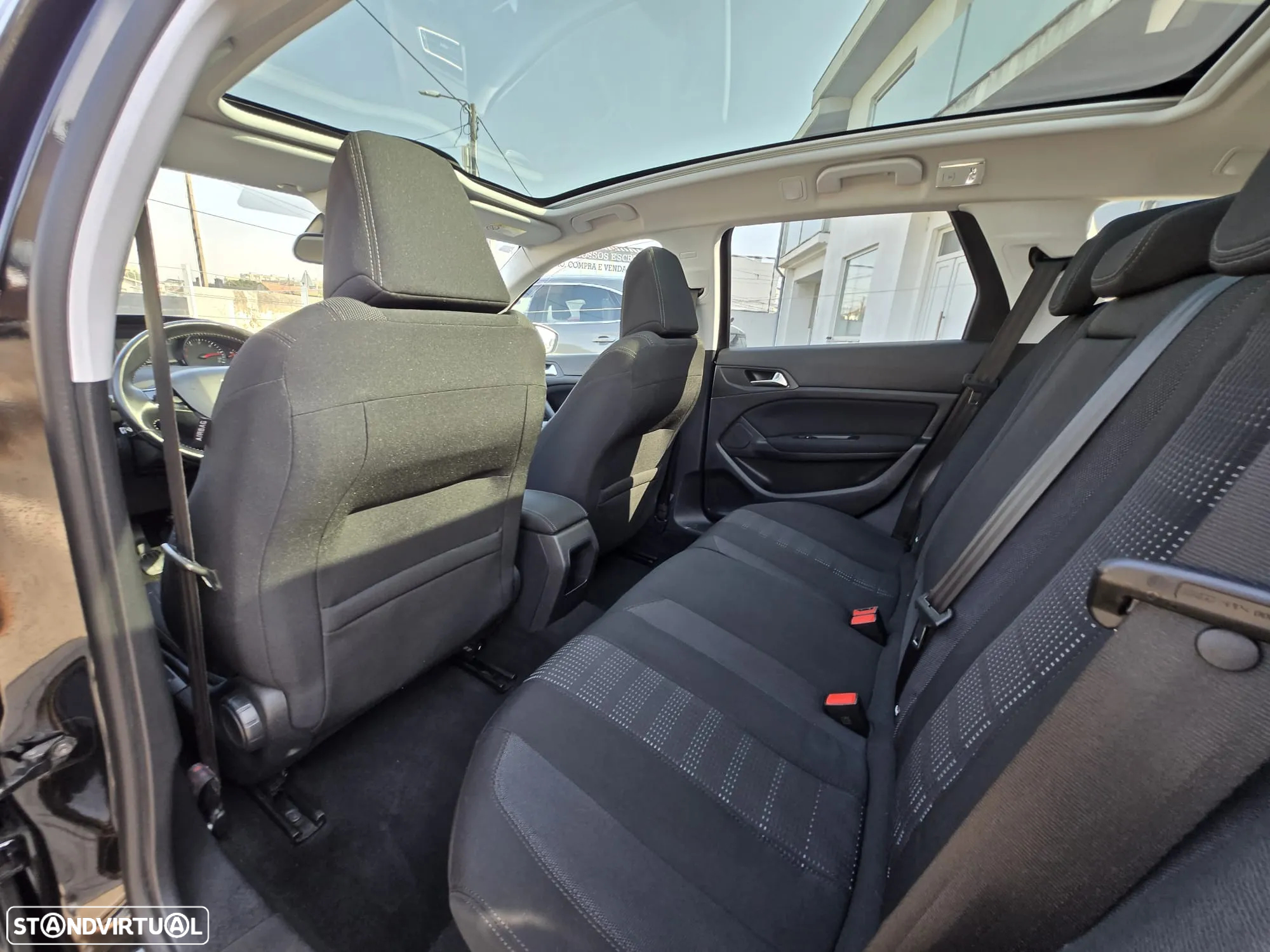 Peugeot 308 SW 1.6 BlueHDi Allure - 13