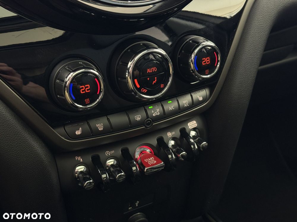 MINI Countryman - 25
