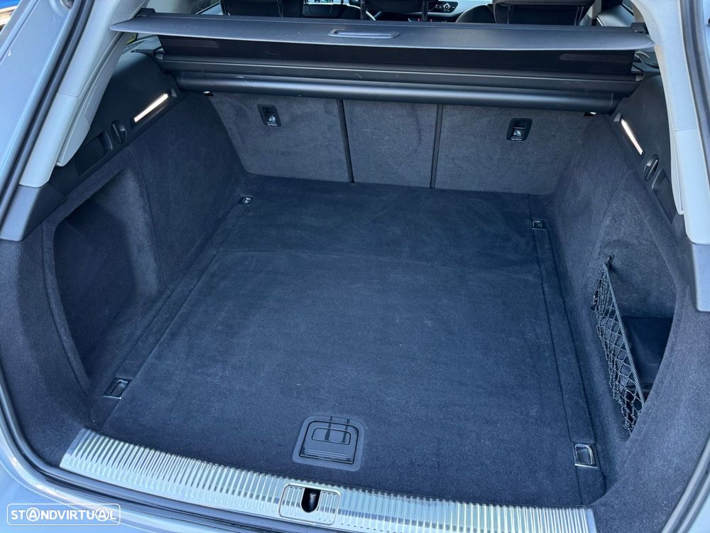 Audi A4 Avant 30 TDI Advanced S tronic - 48