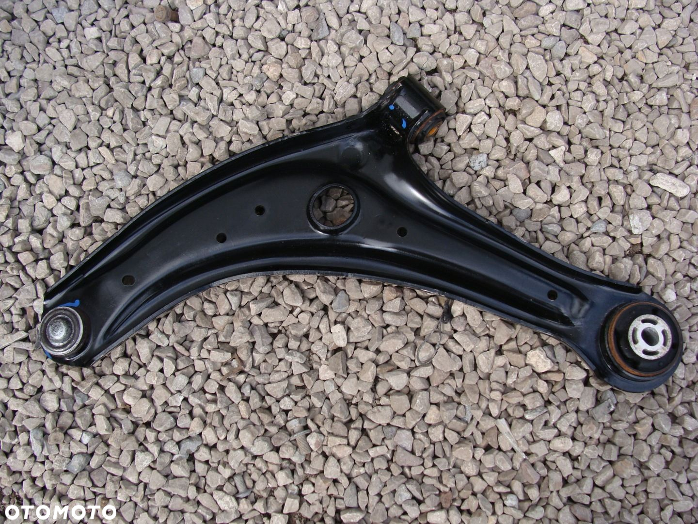 WAHACZ PRAWY FORD FIESTA MK8 H1BC-3042-AE 2020r - 2