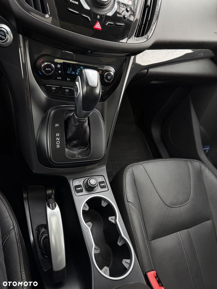 Ford Kuga 2.0 TDCi 4WD Titanium Plus - 37