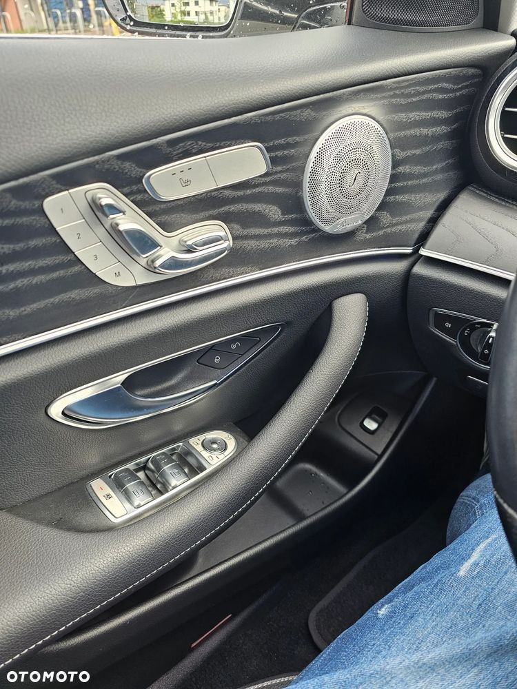 Mercedes-Benz Klasa E 300 de 9G-TRONIC Avantgarde - 16