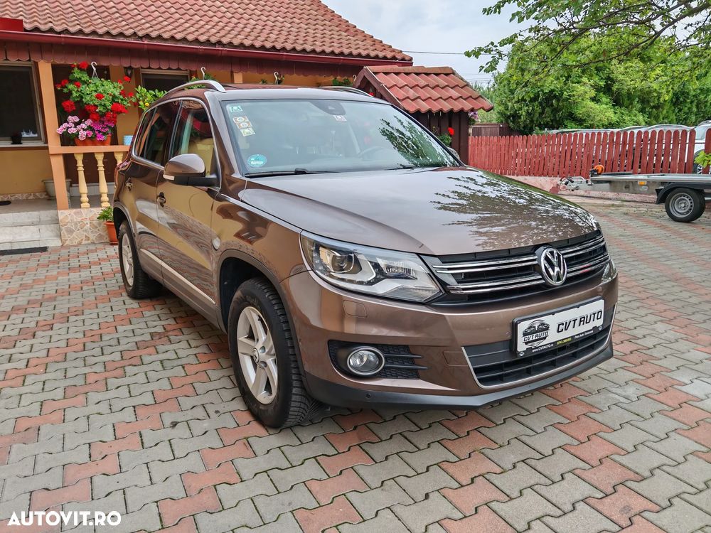 Volkswagen Tiguan 2.0 TDI DPF 4Motion BlueMotion Technology Sport & Style - 4