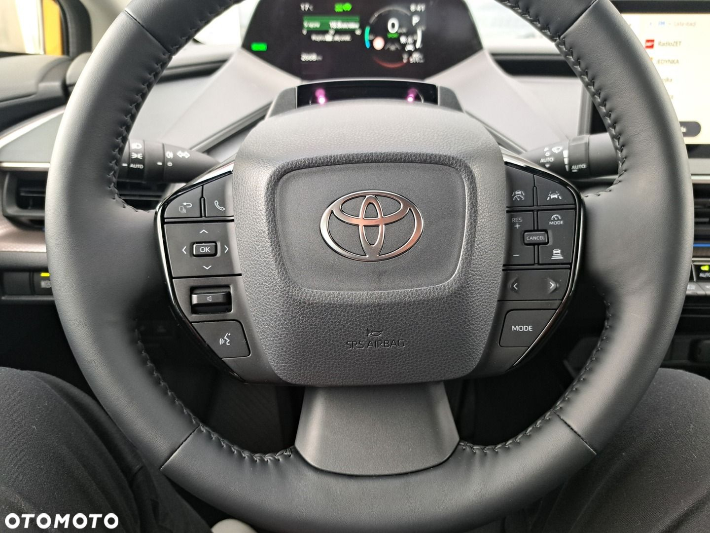 Toyota Prius - 11
