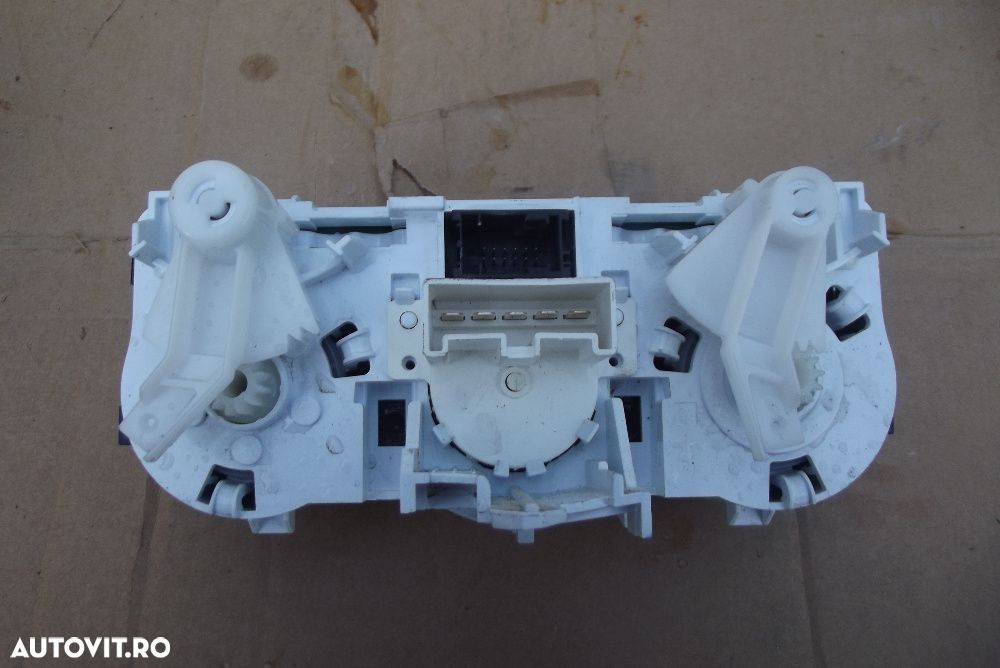 Comenzi AC Caldura Opel Corsa E 2014-2010 dezmembrez Opel Corsa E 1.4 - 1