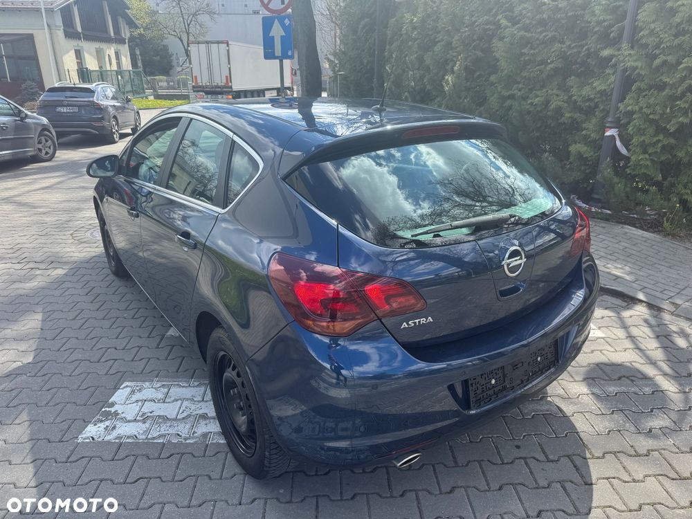 Opel Astra 1.4 T Active - 10