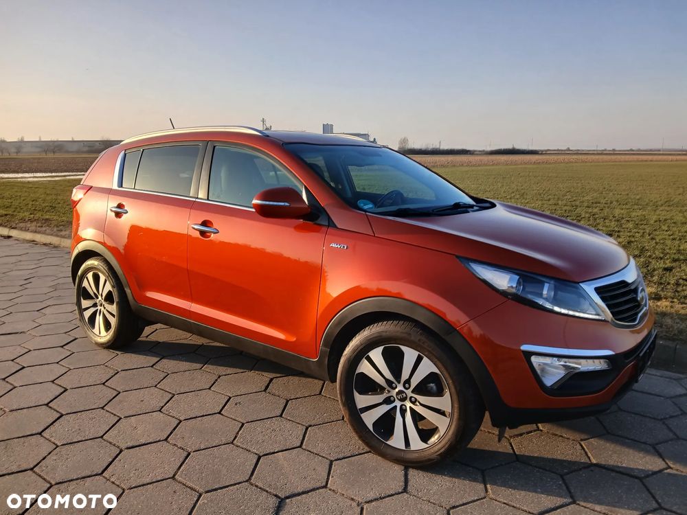 Kia Sportage 2.0 CRDI 4WD Automatik Fifa World Cup Edition - 32