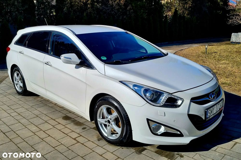 Hyundai i40 i40cw 1.7 CRDi Fifa World Cup Edition - 3