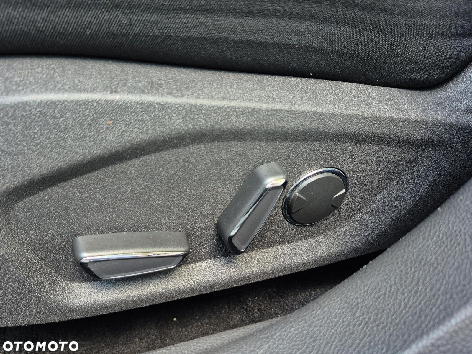 Ford Mondeo 2.0 TDCi Titanium PowerShift - 13