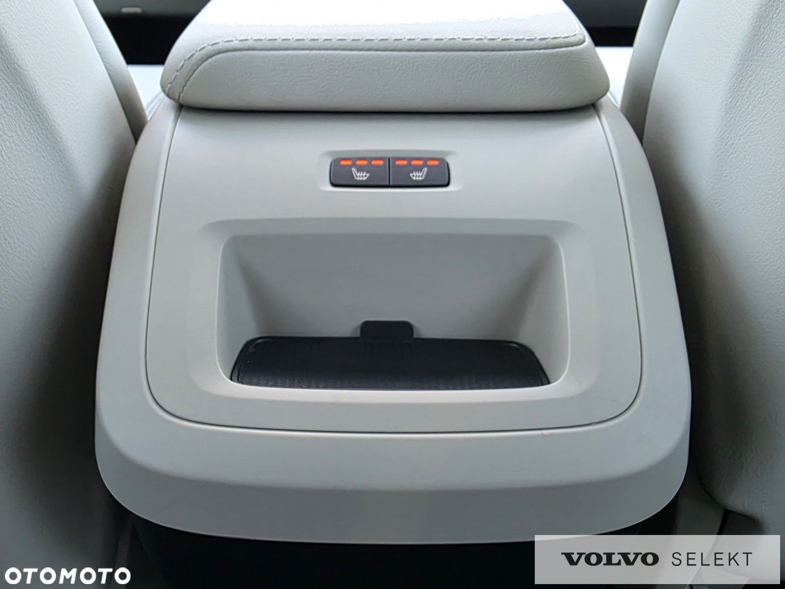 Volvo XC 60 - 31