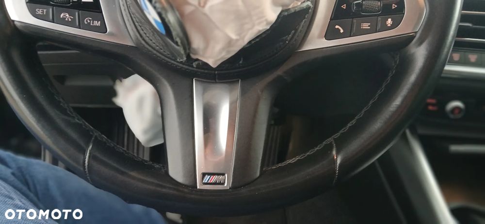 BMW Seria 3 318d Sport Line - 17