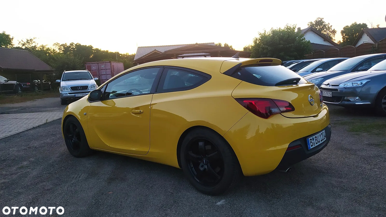Opel Astra GTC 1.6 Turbo Edition - 6