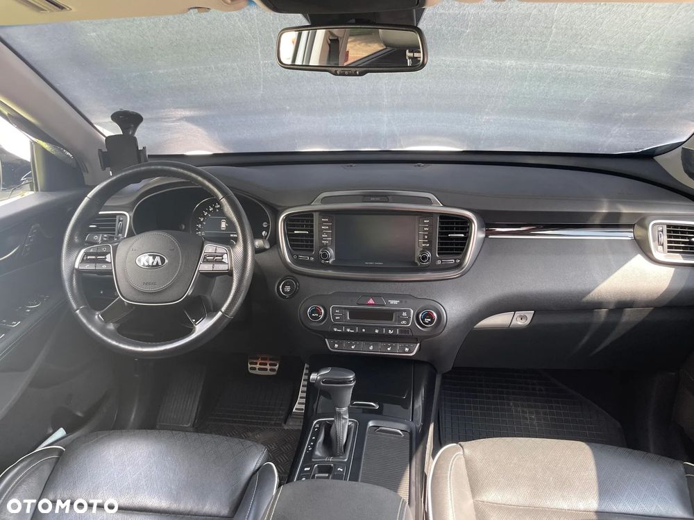 Kia Sorento 2.0 CRDI GT Line - 6