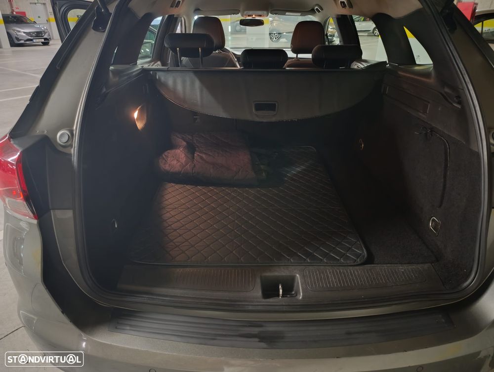 Opel Astra Sports Tourer - 16